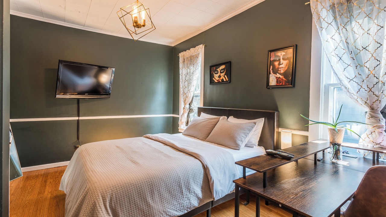 Photo of Bedroom in Downtown Rochester