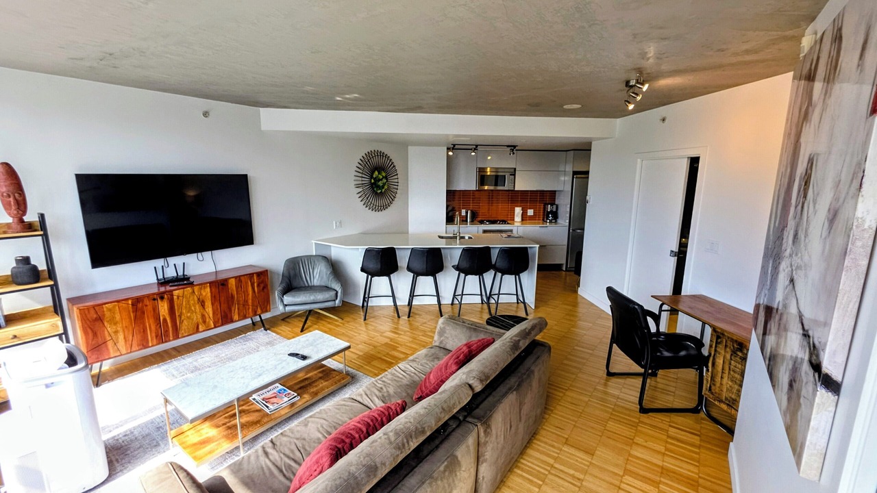Photo of Livingroom in Gastown