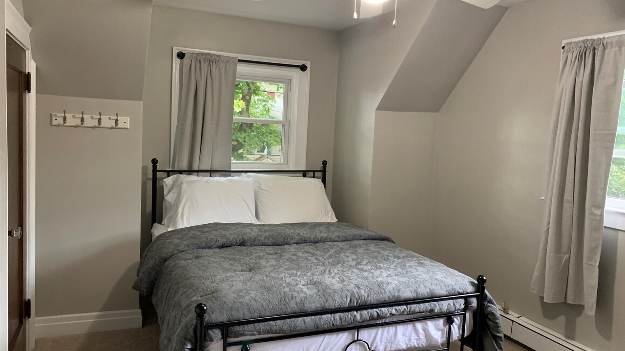 Photo of Others in Jamestown