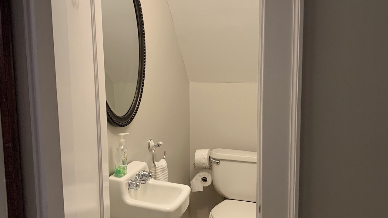 Photo of Bathroom in Jamestown
