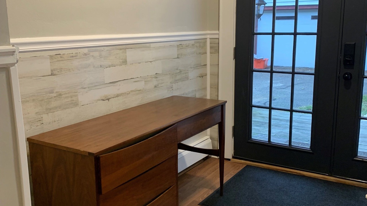 Photo of Bedroom in Jamestown