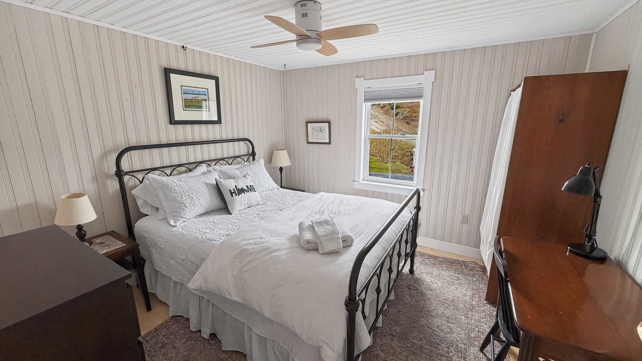 Photo of Bedroom in Fogo