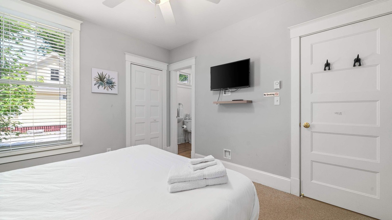 Photo of Bedroom in Cherry Valley