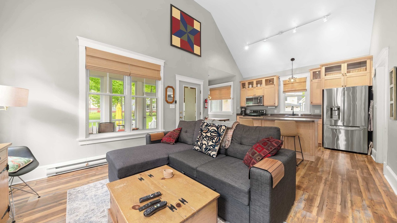 Photo of Livingroom in Cherry Valley