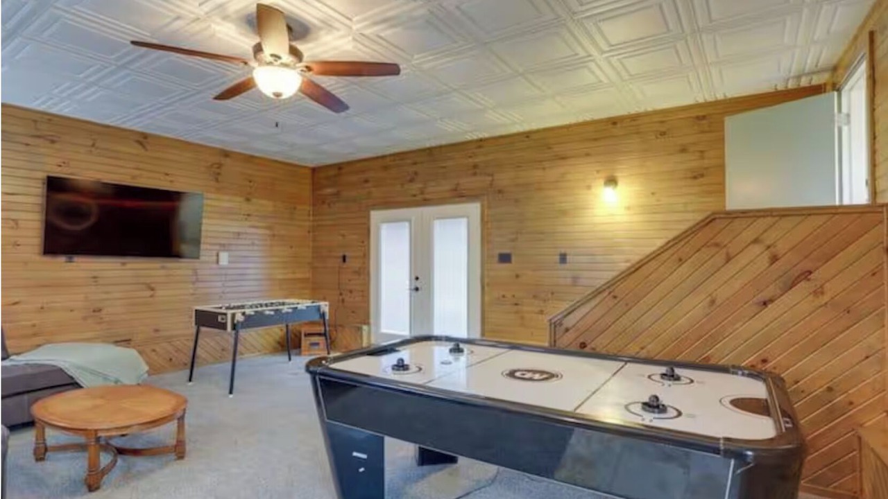 Photo of Bedroom in Huron
