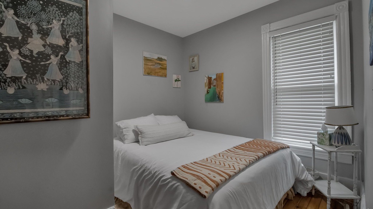 Photo of Bedroom in Black Rock