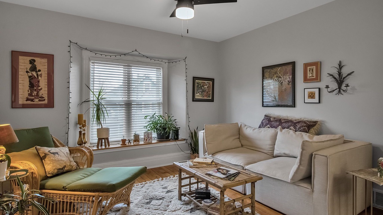 Photo of Livingroom in Black Rock