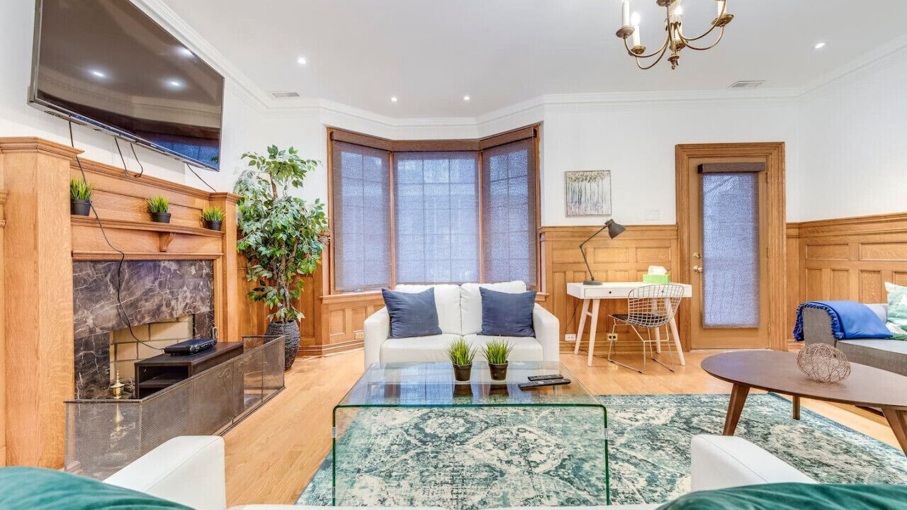 Photo of Livingroom in Yorkville