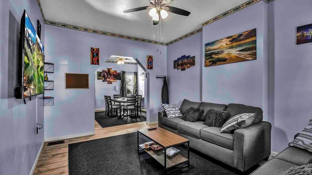 Photo of Livingroom in Downtown Buffalo