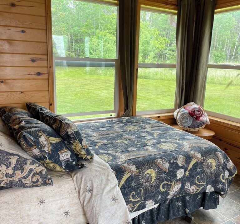 Photo of Bedroom in Falcon Lake