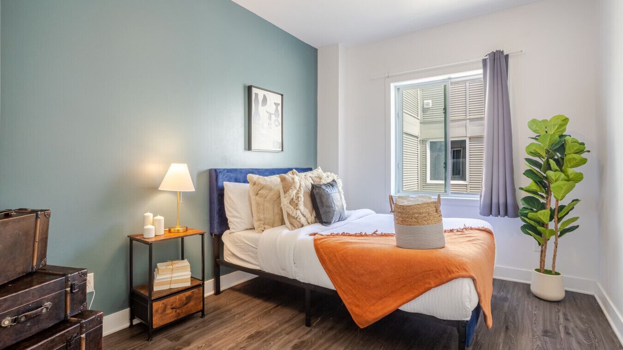 Photo of Bedroom in Griffintown