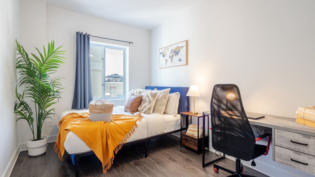 Photo of Bedroom in Griffintown