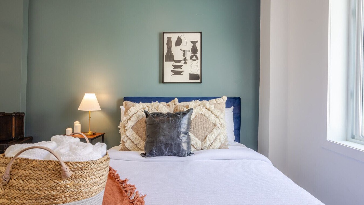 Photo of Bedroom in Griffintown