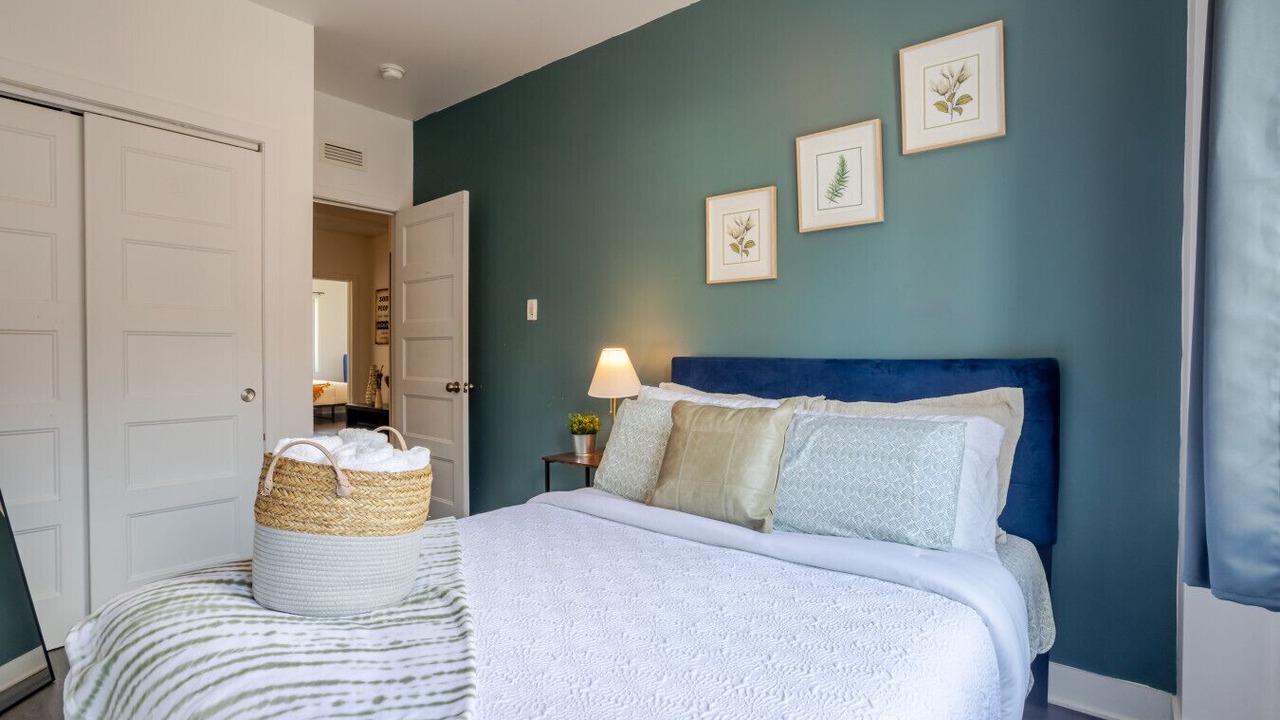 Photo of Bedroom in Griffintown