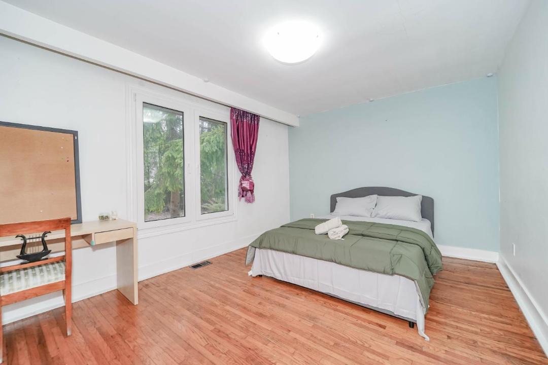 Photo of Others in Newtonbrook
