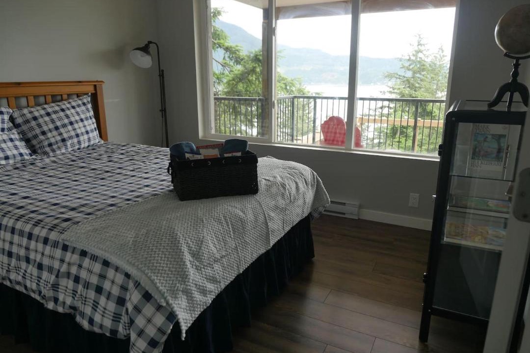 Photo of Bedroom in Bowen Island