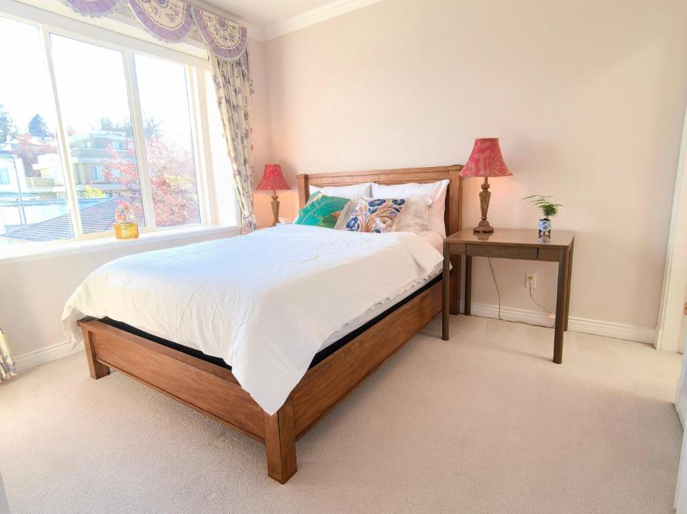 Photo of Bedroom in Arbutus Ridge
