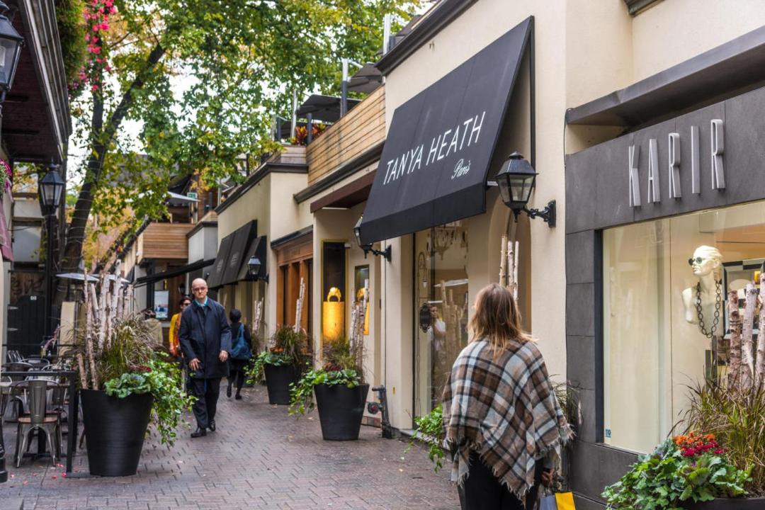 Photo of Others in Bloor-Yorkville