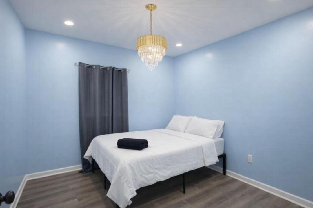 Photo of Bedroom in Buffalo