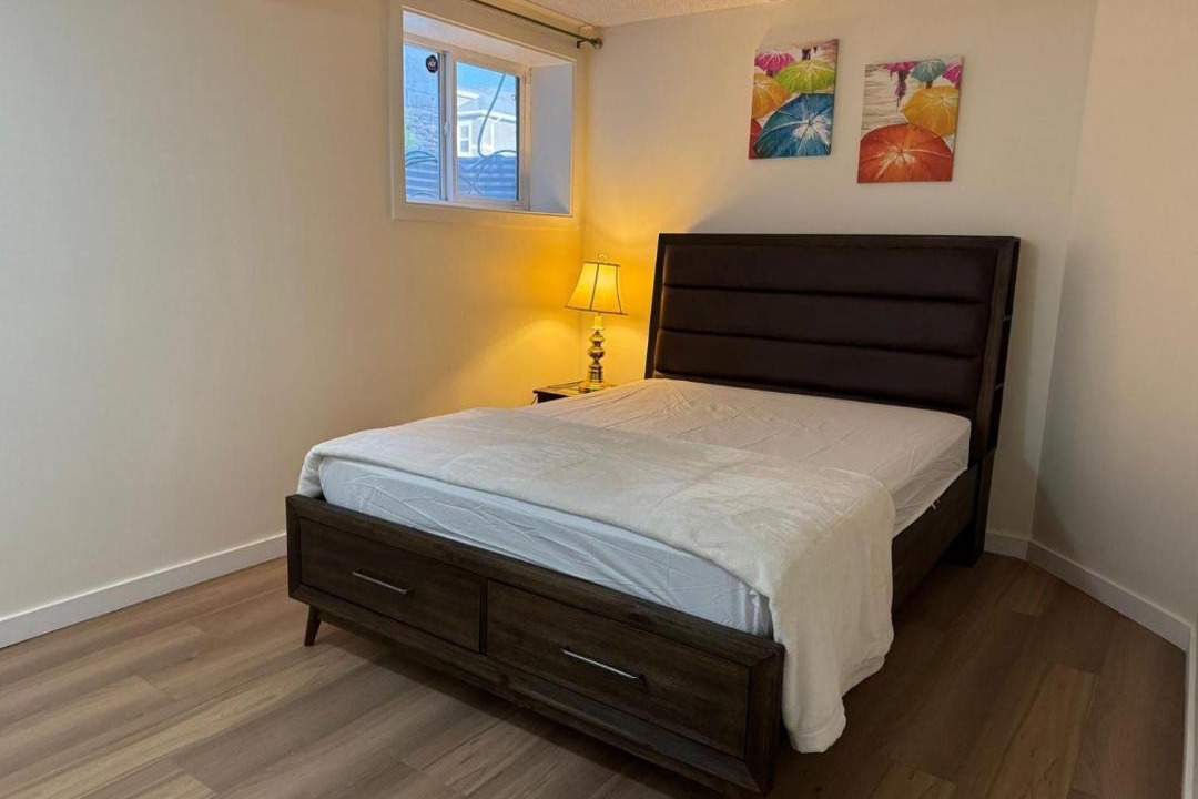 Photo of Bedroom in Evanston