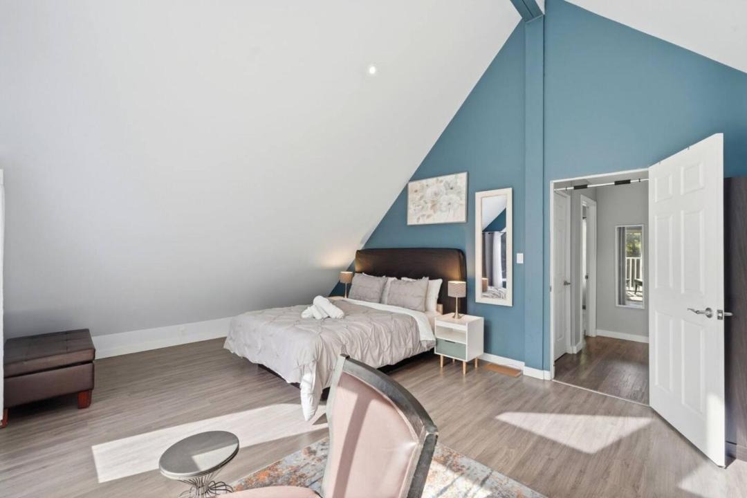 Photo of Bedroom in Tiny
