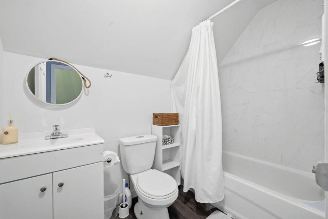 Photo of Bathroom in Tiny
