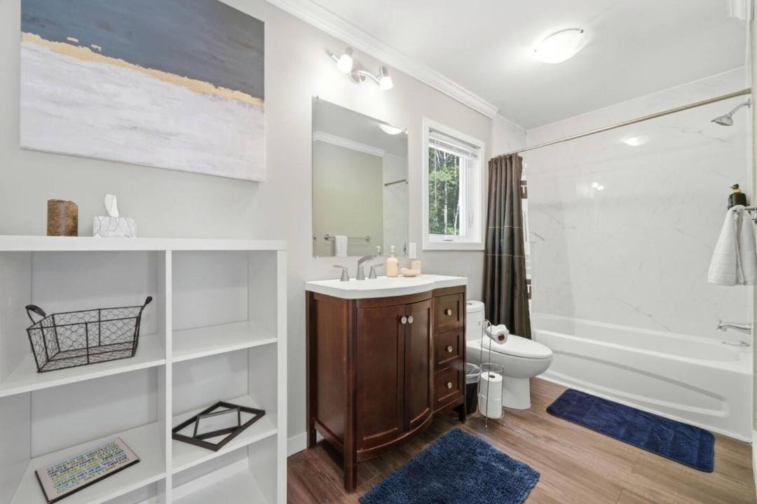 Photo of Bathroom in Tiny