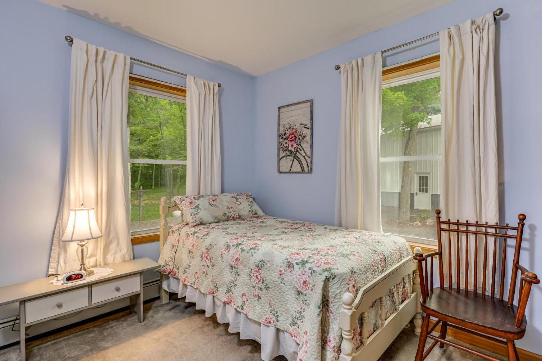 Photo of Bedroom in Town of Varick