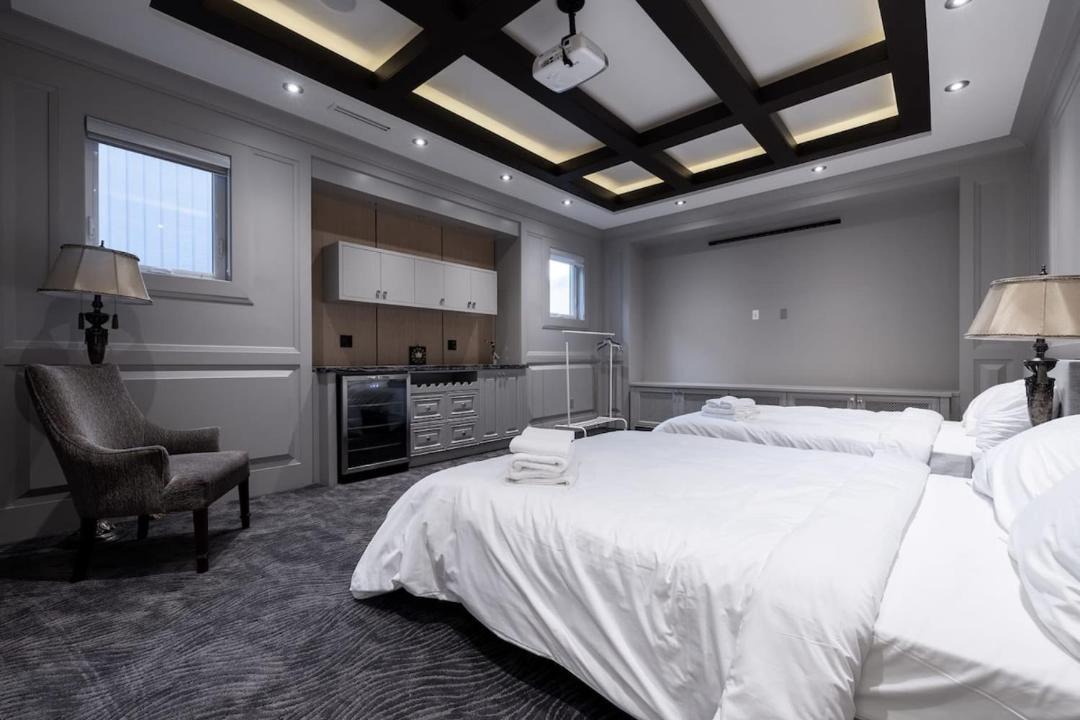 Photo of Bedroom in Steveston