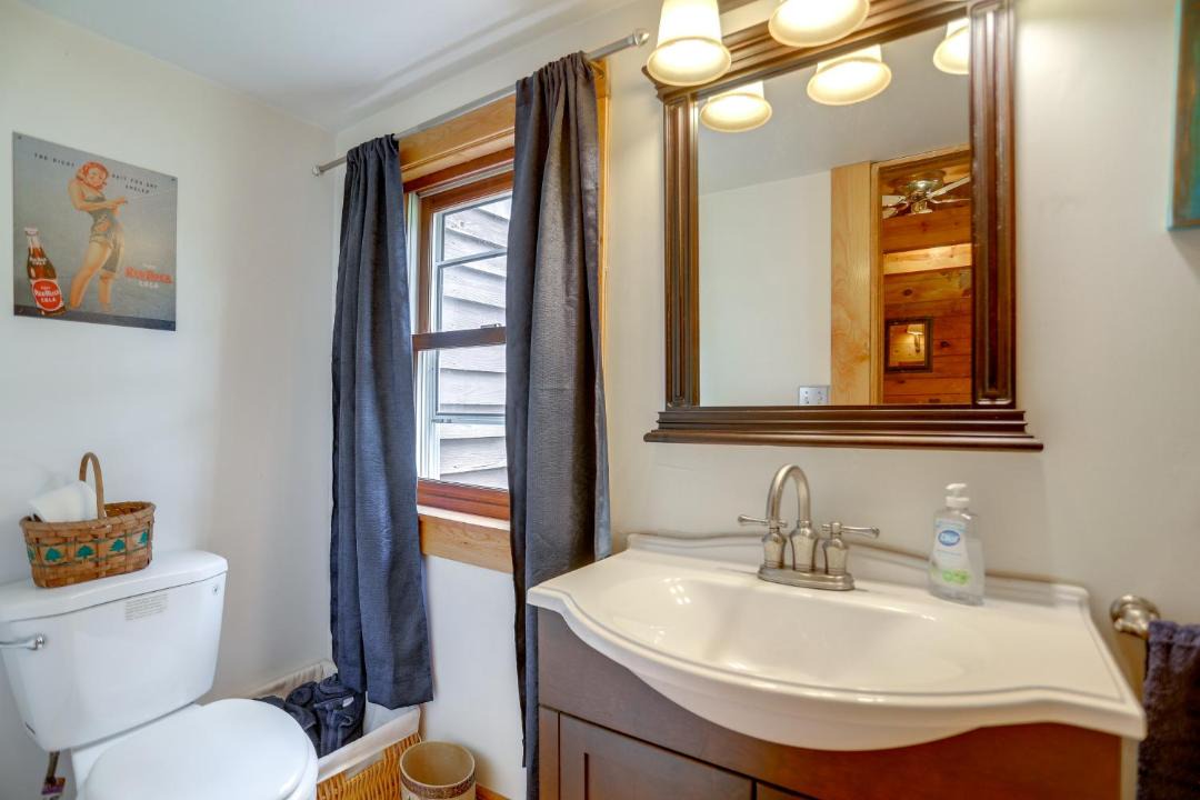 Photo of Bathroom in Spring Creek