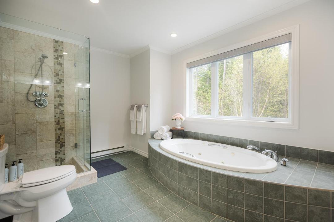 Photo of Bathroom in Humber Valley