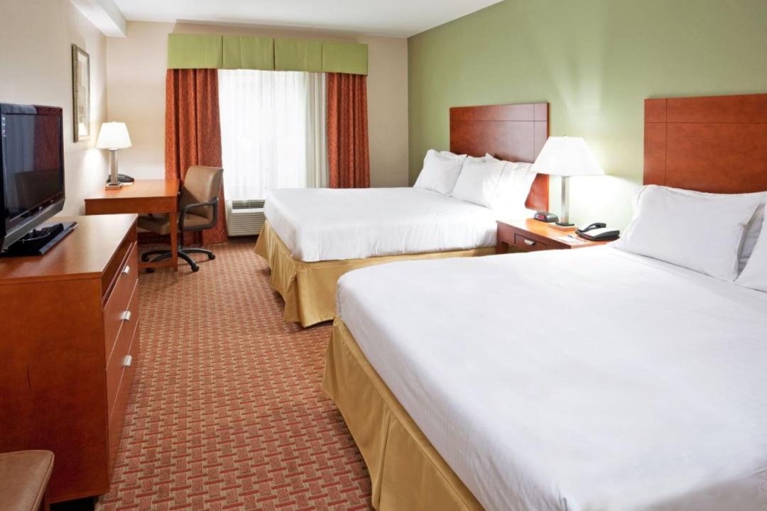 Photo of Bedroom in Niagara Falls