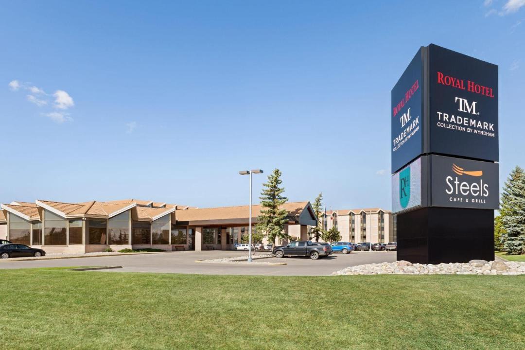 Photo of Others in West Edmonton