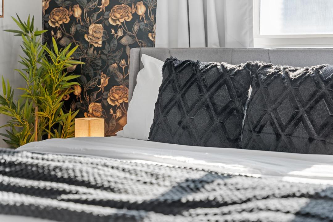 Photo of Bedroom in North Central Edmonton