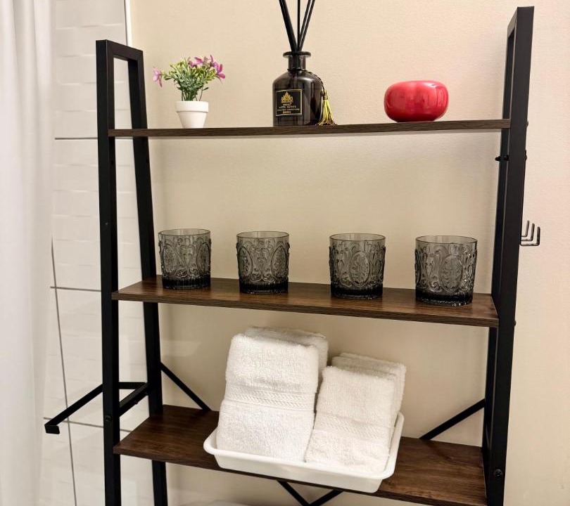 Photo of Bathroom in Hollyburn