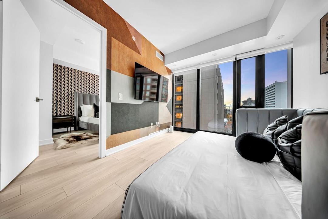 Photo of Bedroom in Bloor-Yorkville
