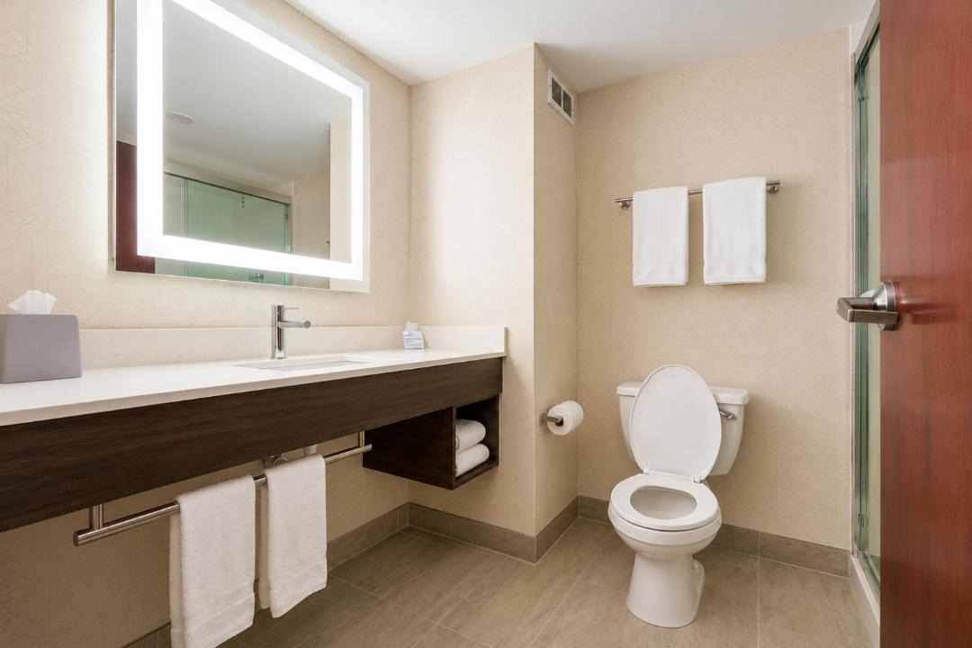 Photo of Bathroom in Niagara Falls