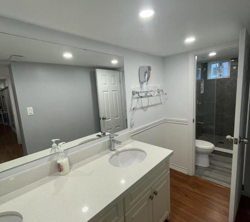 Photo of Bathroom in Tam O'Shanter-Sullivan