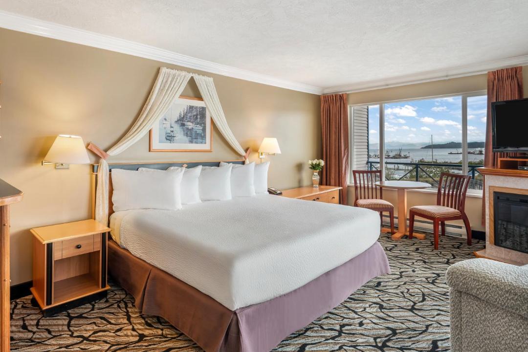 Photo of Others in Port Hardy