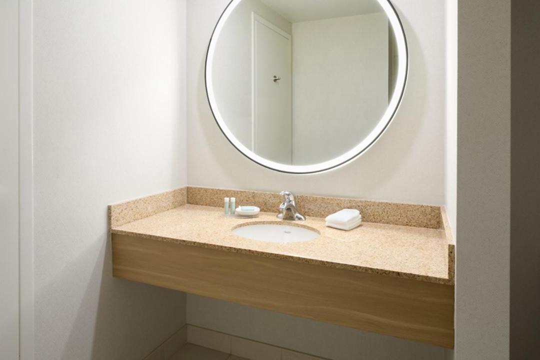 Photo of Bathroom in Dorval