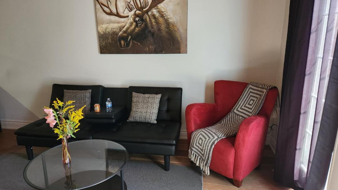 Photo of Livingroom in Courtice
