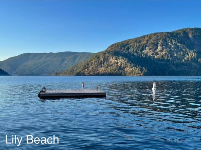 Photo of Others in Honeymoon Bay