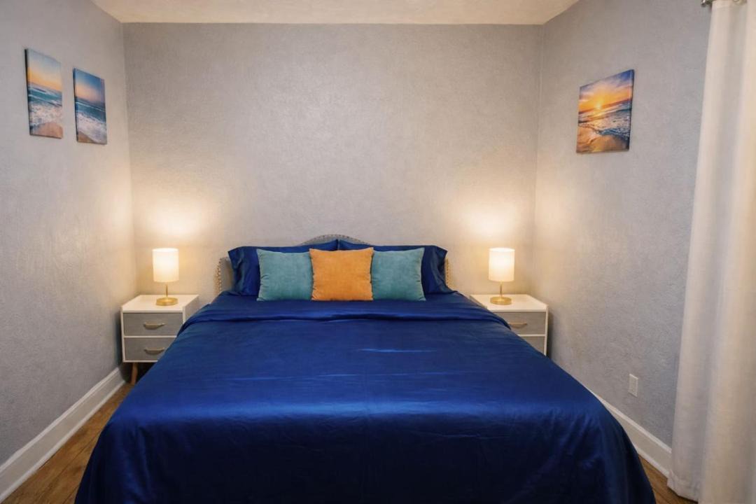 Photo of Bedroom in Buffalo