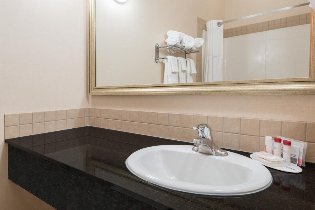Photo of Bathroom in Wainwright