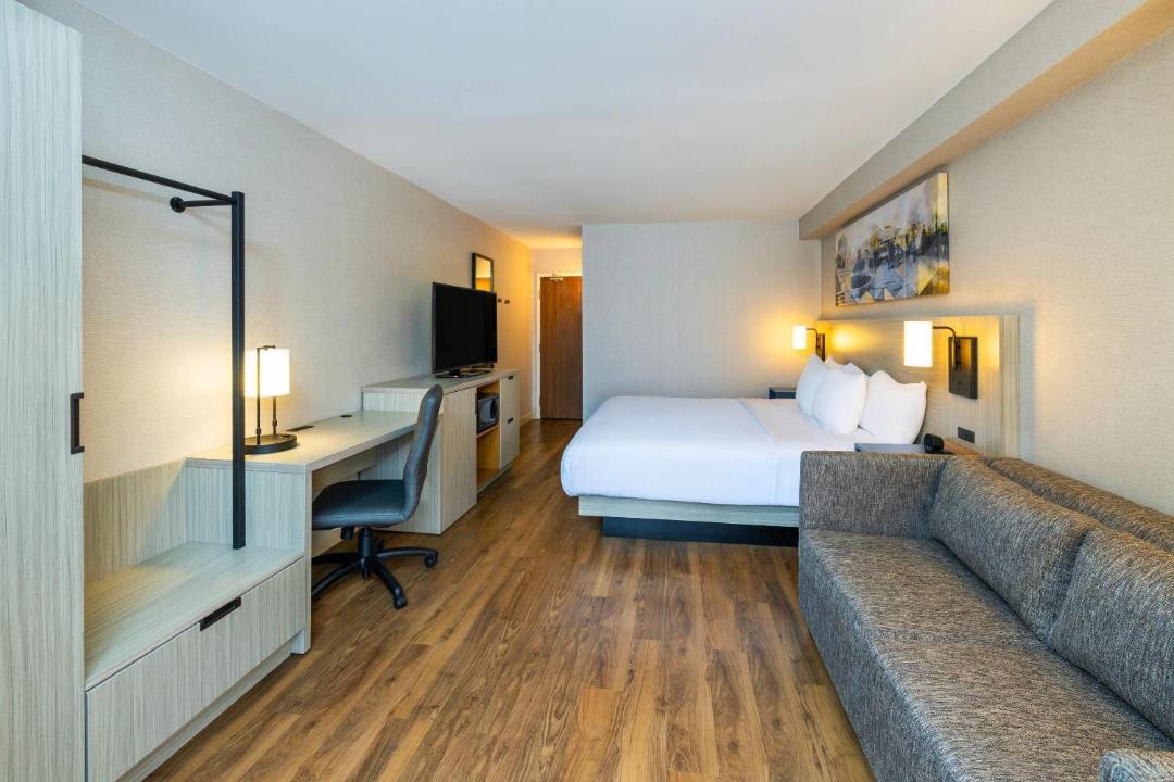 Photo of Bedroom in Yarmouth