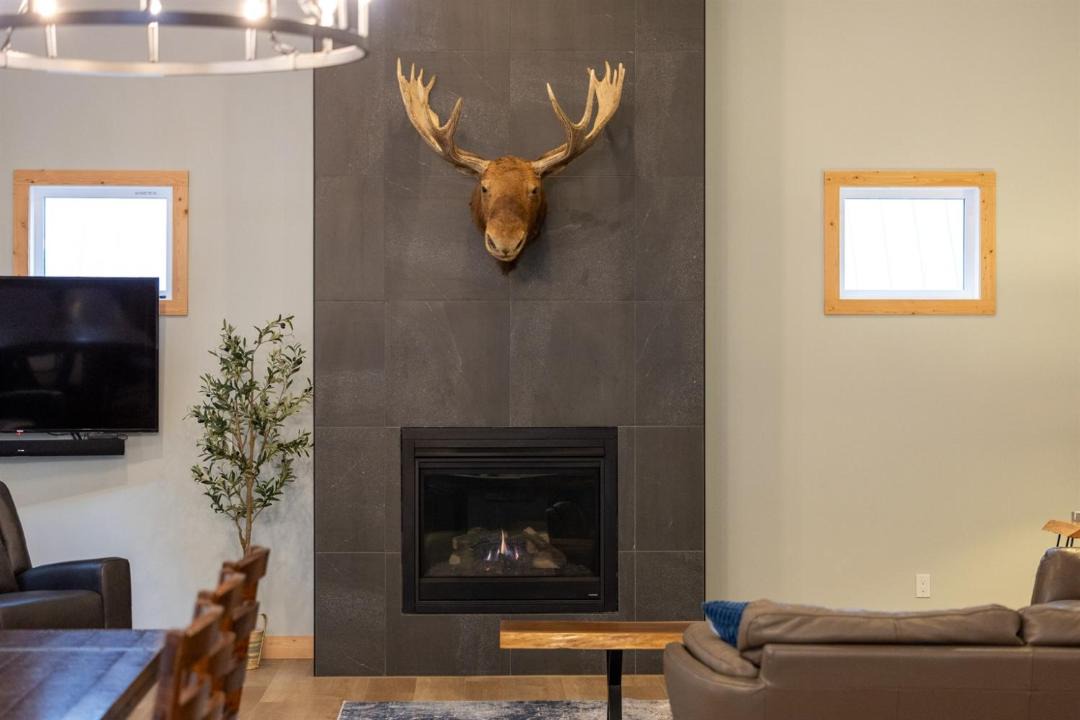 Photo of Livingroom in East Kootenay