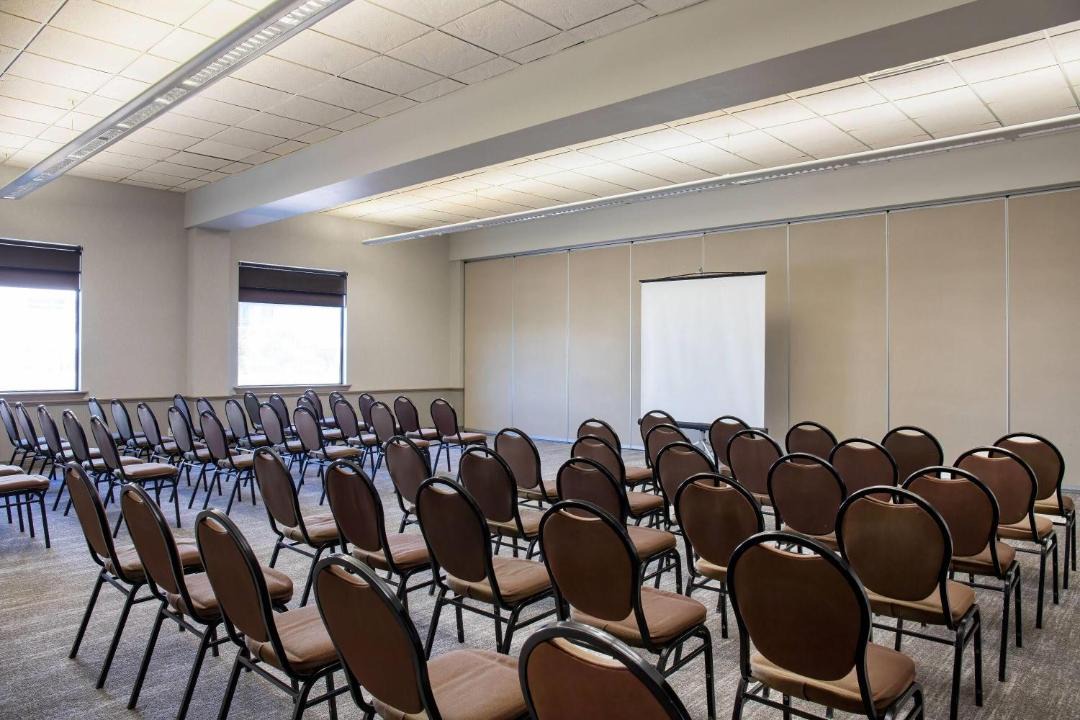 Photo of Others in West Edmonton