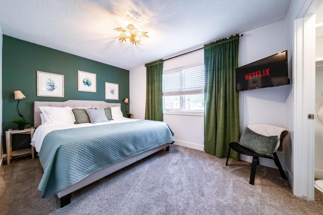 Photo of Others in West Edmonton