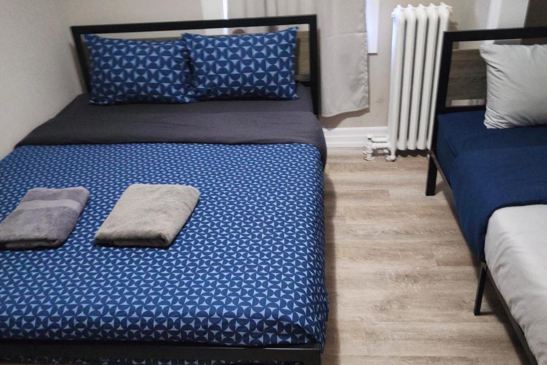 Photo of Bedroom in Bay Street Corridor