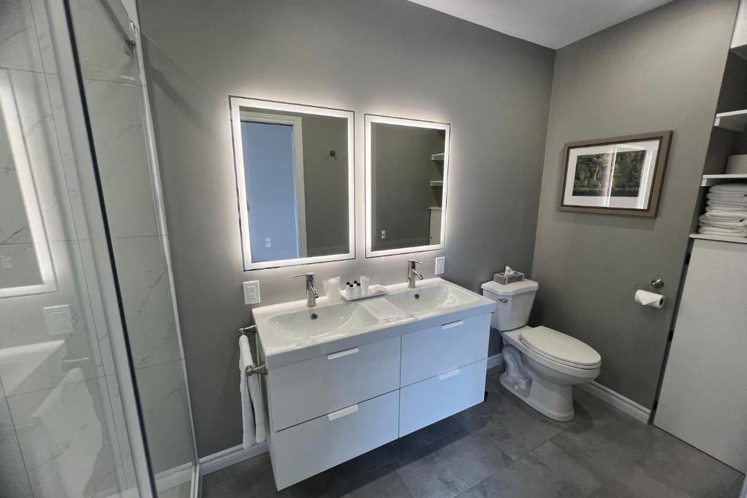 Photo of Bathroom in Lennoxville